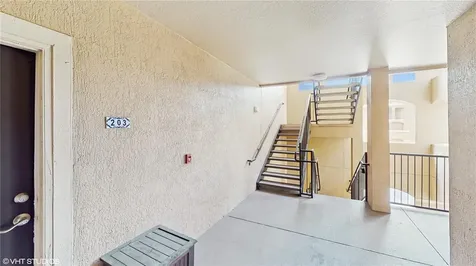 5512 Metrowest Boulevard Orlando FL 32811