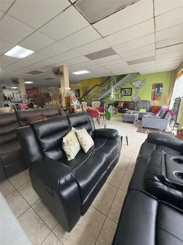 2 Barbosa Avenue Avenue Las Piedras PR 00771