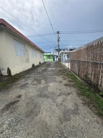 2 Barbosa Avenue Avenue Las Piedras PR 00771