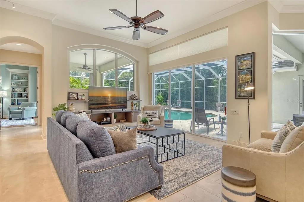 6805 Chancery Place University Park FL 34201