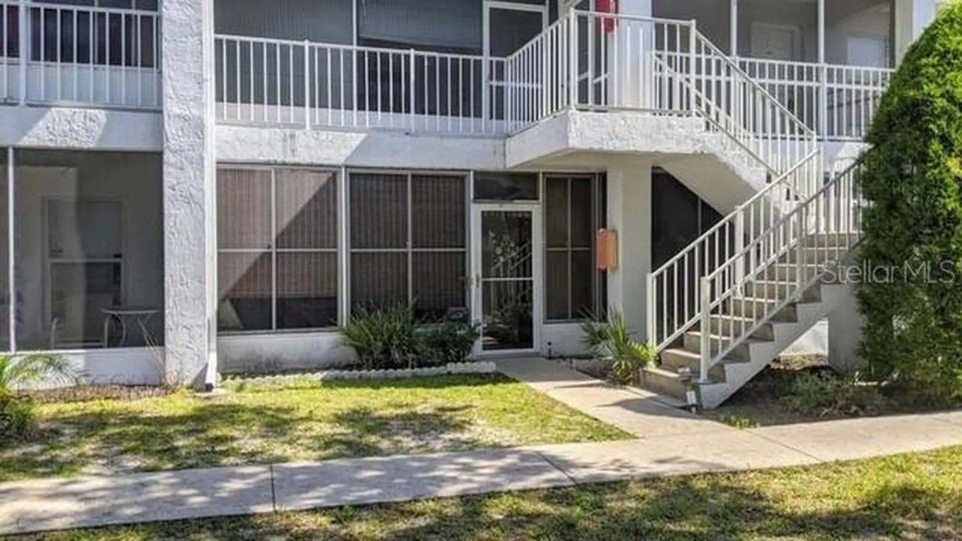 957 SE Mayo Drive Crystal River FL 34429