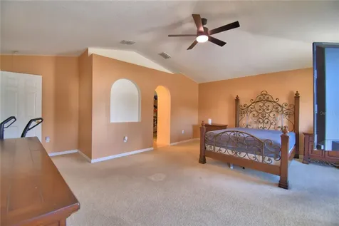 107 Shaddock Drive Auburndale FL 33823
