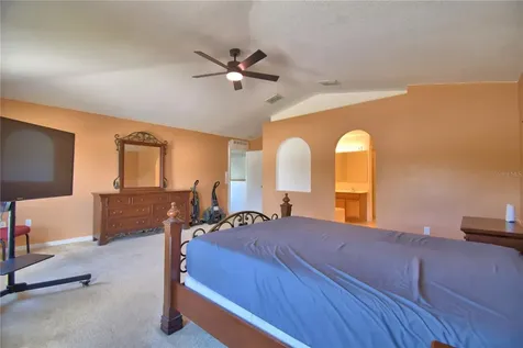 107 Shaddock Drive Auburndale FL 33823