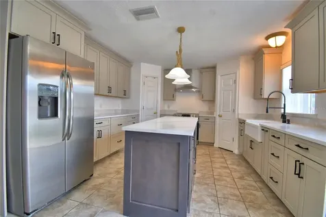 107 Shaddock Drive Auburndale FL 33823