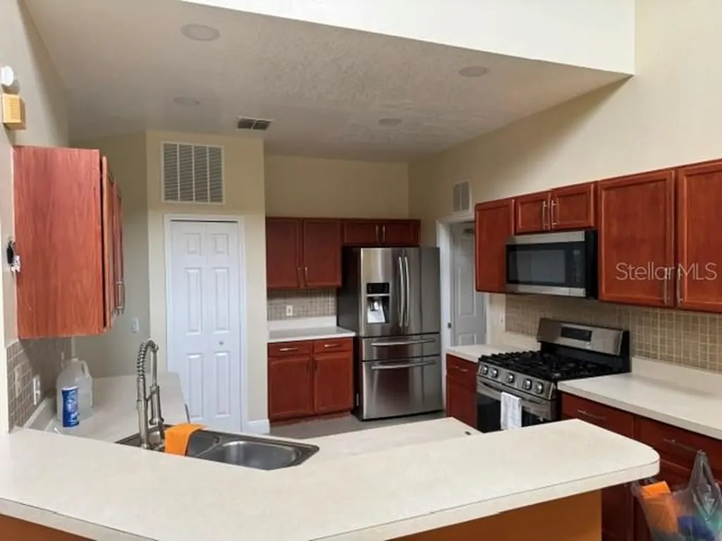 5359 Dahlia Reserve Drive Kissimmee FL 34758