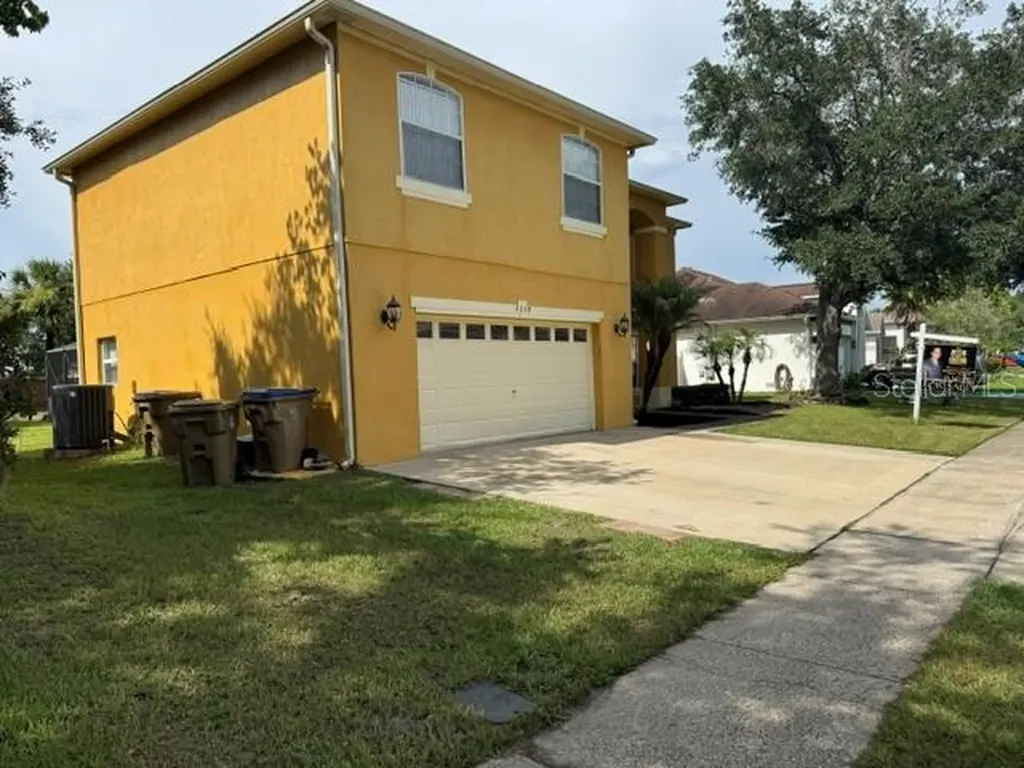 5359 Dahlia Reserve Drive Kissimmee FL 34758