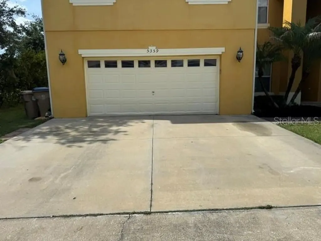 5359 Dahlia Reserve Drive Kissimmee FL 34758