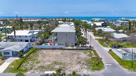 6406 Holmes Boulevard Holmes Beach FL 34217