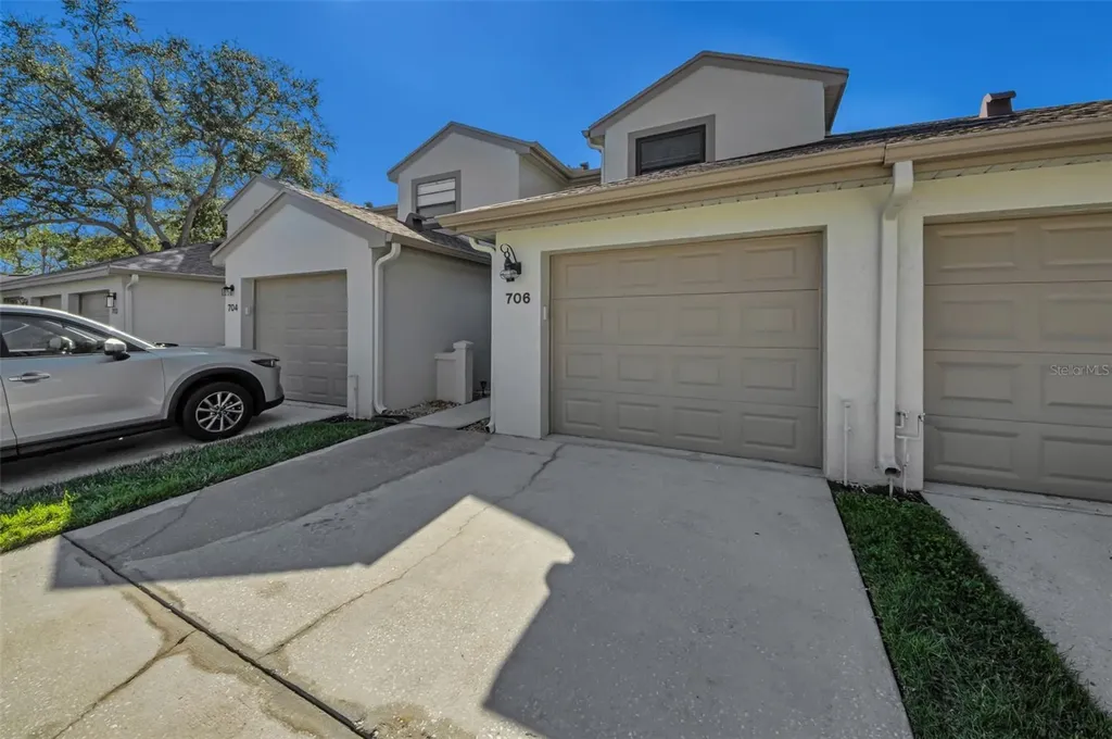 706 Quail Keep Drive Safety Harbor FL 34695