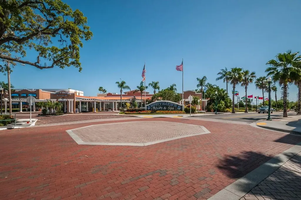 706 Quail Keep Drive Safety Harbor FL 34695