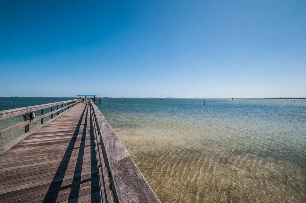 706 Quail Keep Drive Safety Harbor FL 34695