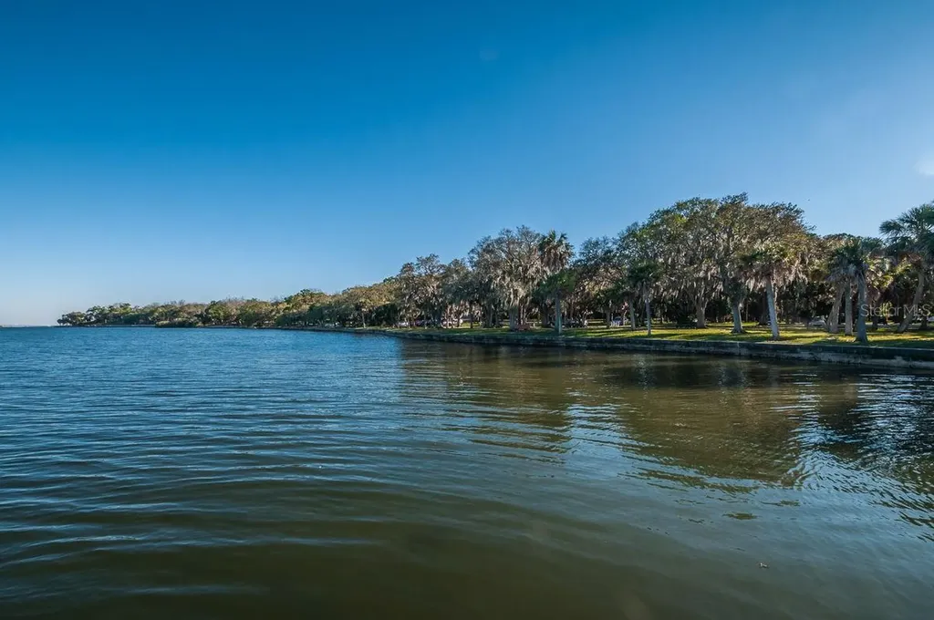 706 Quail Keep Drive Safety Harbor FL 34695