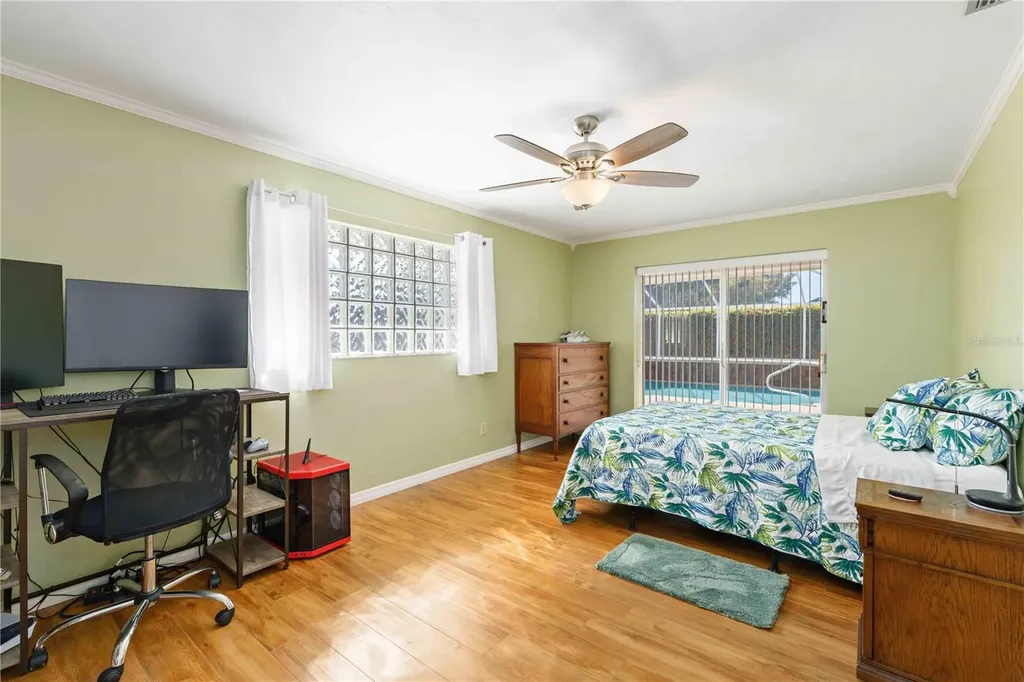 3363 Sheffield Circle Sarasota FL 34239