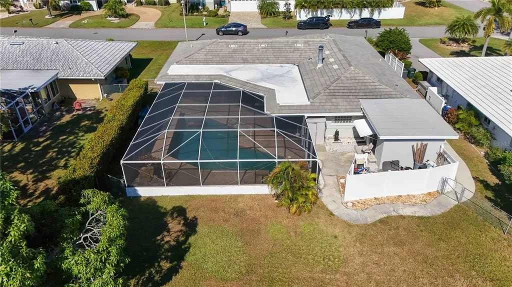 3363 Sheffield Circle Sarasota FL 34239
