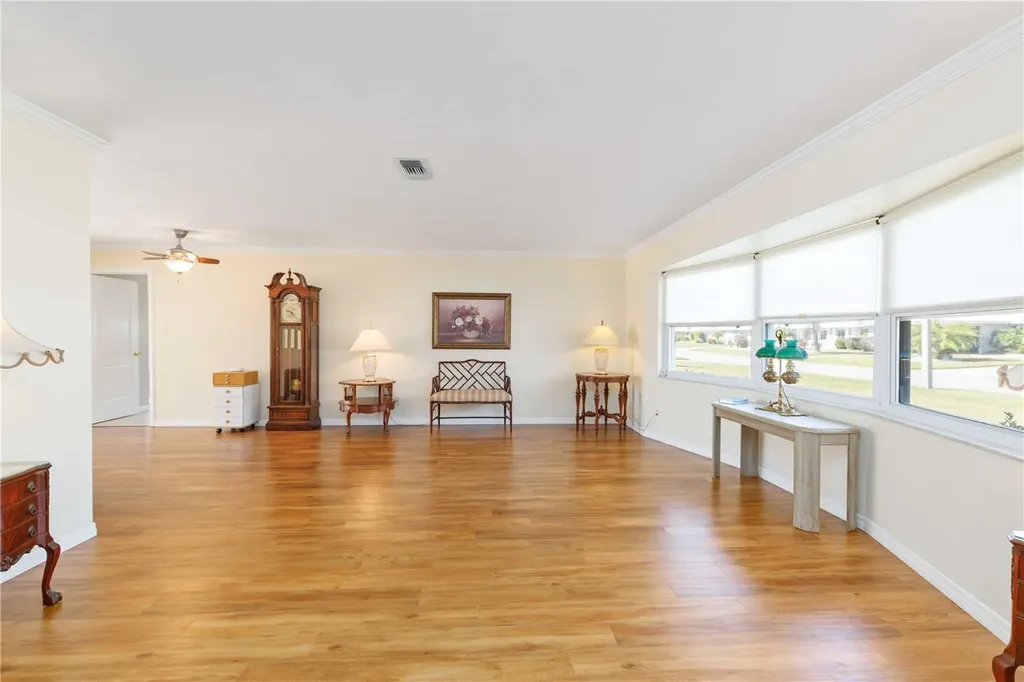 3363 Sheffield Circle Sarasota FL 34239