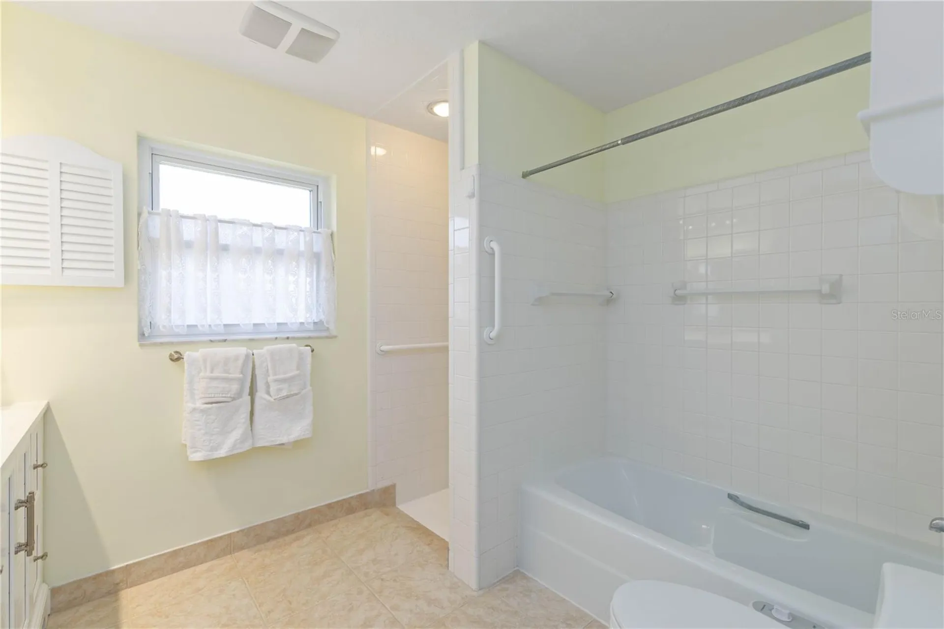 3363 Sheffield Circle Sarasota FL 34239