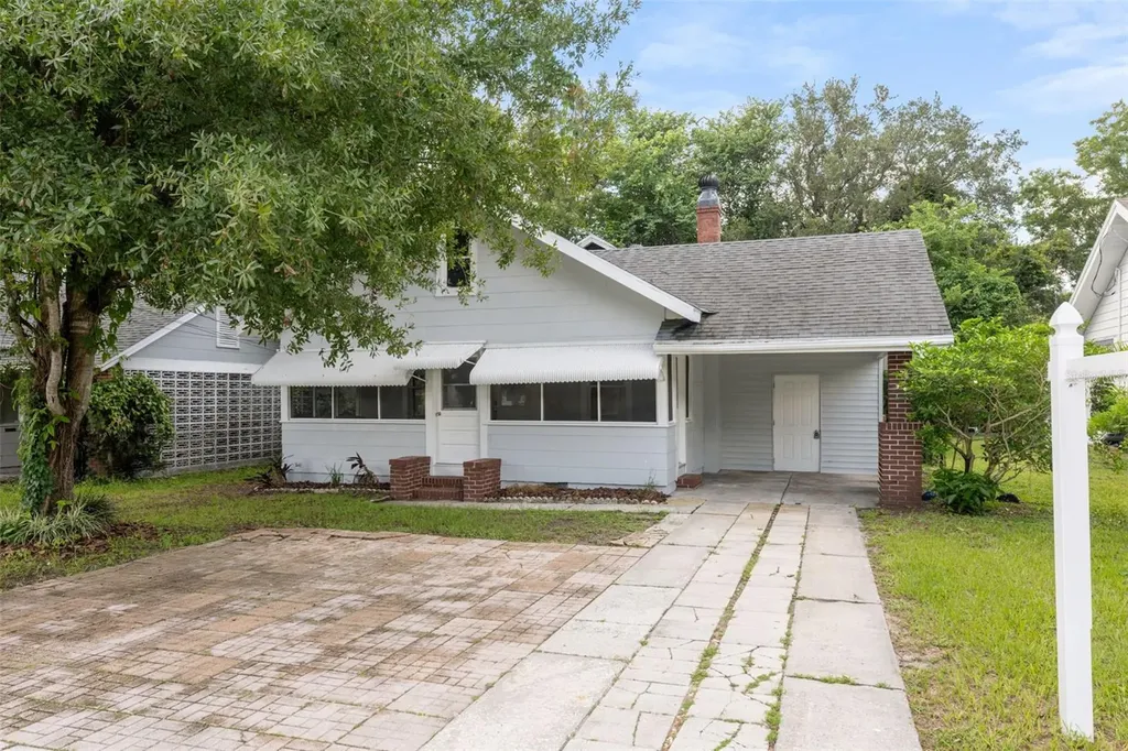 450 Avenue B NE Winter Haven FL 33881