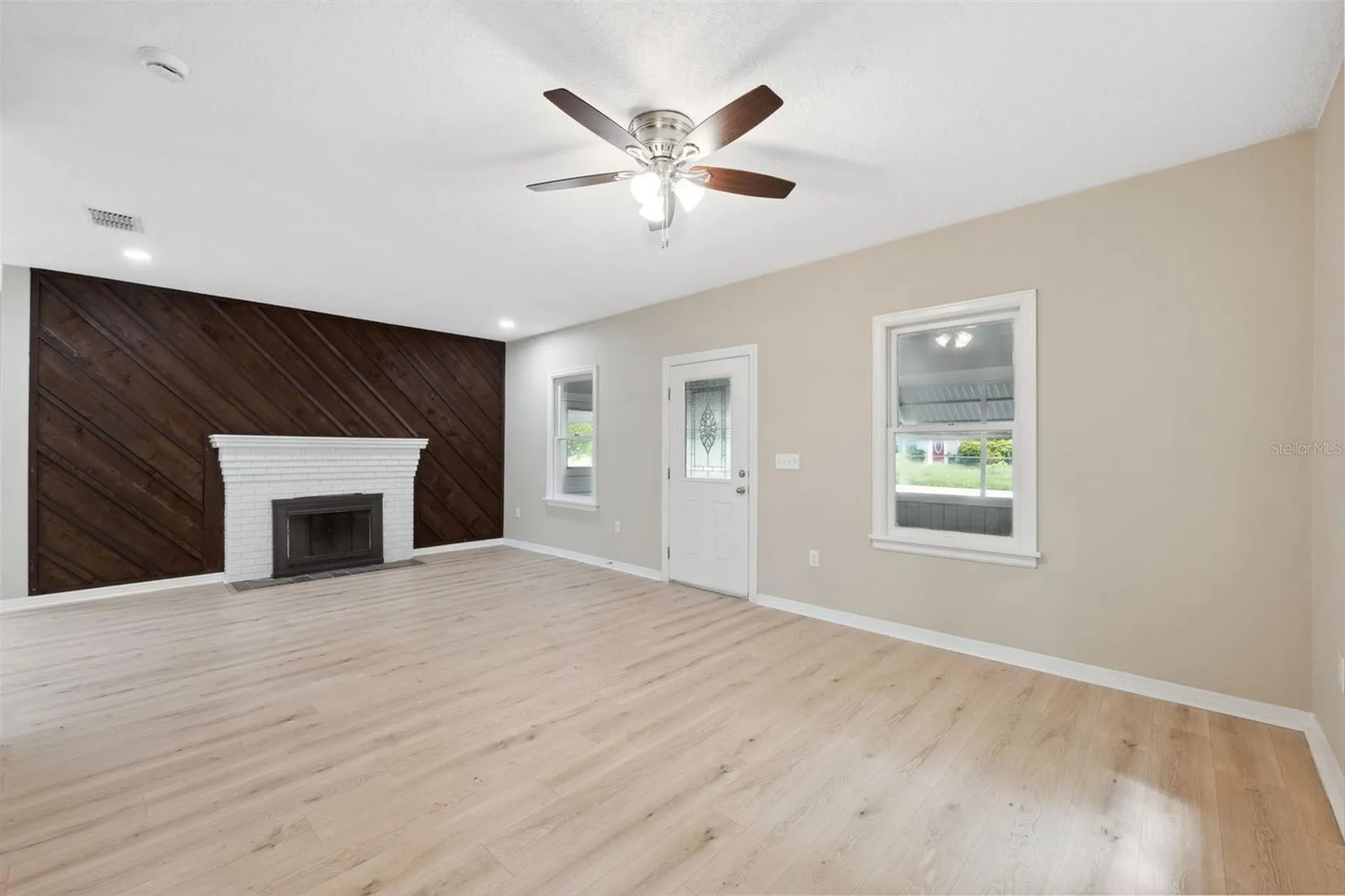 450 Avenue B NE Winter Haven FL 33881