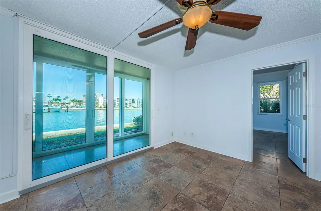 7420 Bay Island Drive S South Pasadena FL 33707