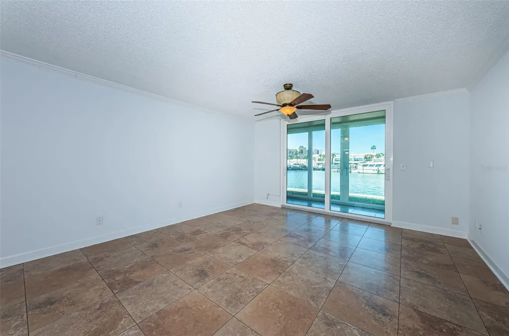 7420 Bay Island Drive S South Pasadena FL 33707