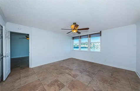 7420 Bay Island Drive S South Pasadena FL 33707