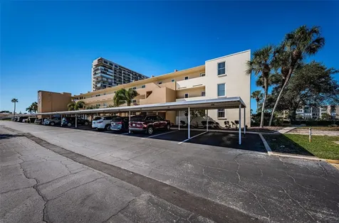 7420 Bay Island Drive S South Pasadena FL 33707