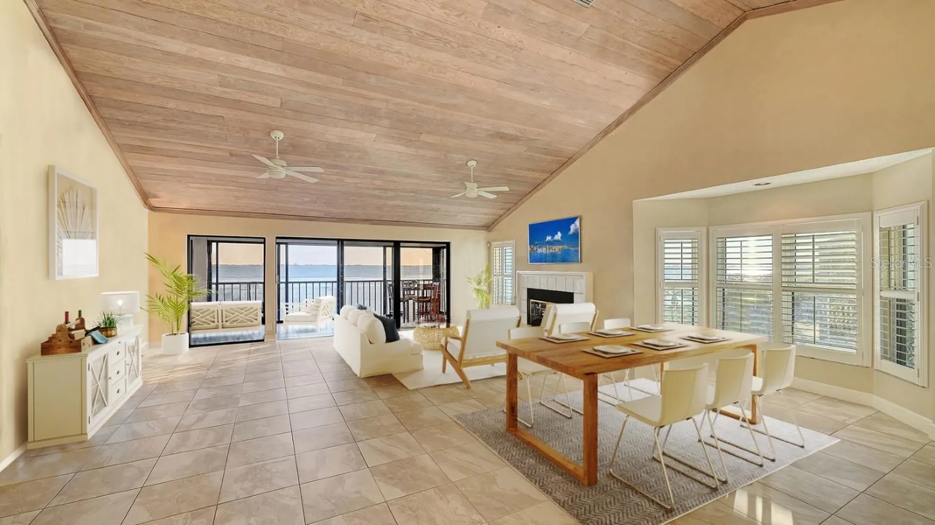 4535 Bay Club Drive Bradenton FL 34210