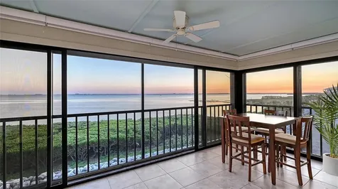 4535 Bay Club Drive Bradenton FL 34210