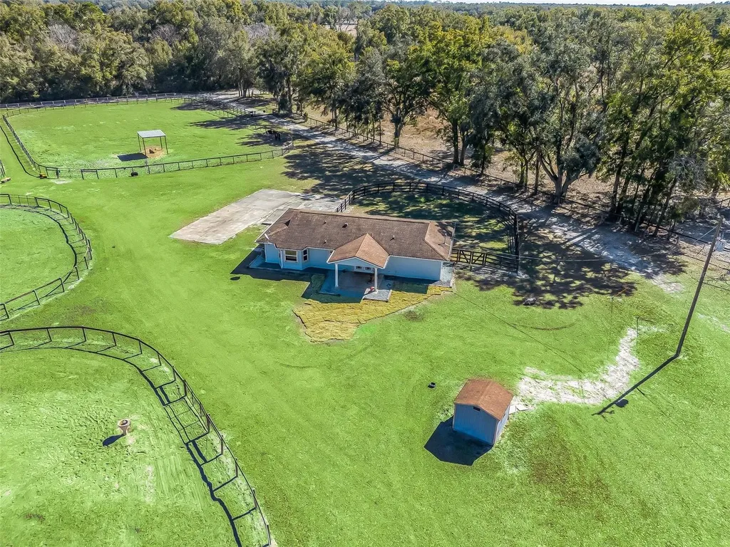 250 NE 195th Avenue Williston FL 32696