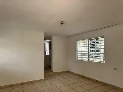 140 Ramon Torres Florida PR 00650