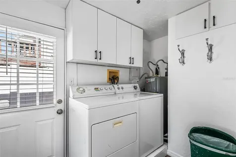 1517 Gray Street S St Petersburg FL 33707