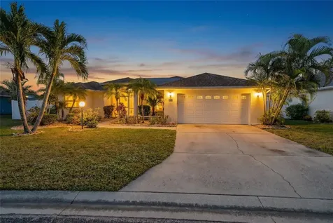 2323 Paso Fino Drive Sarasota FL 34240