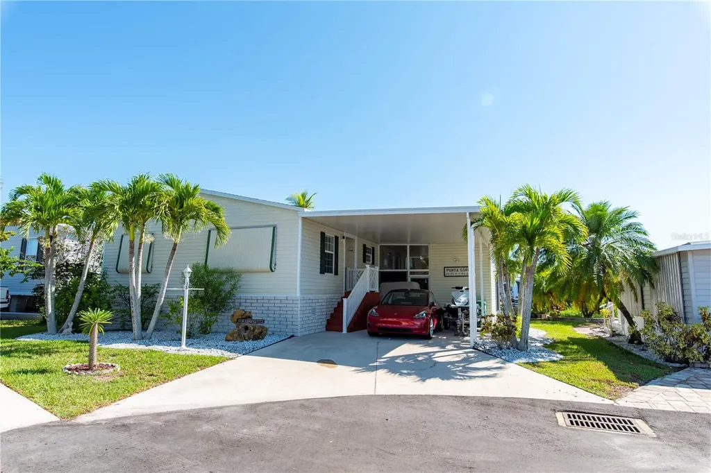 15 Rotterdam Drive Punta Gorda FL 33950