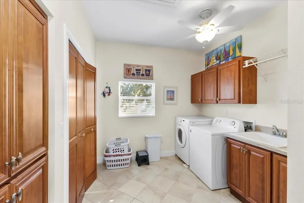 5609 S Atlantic Avenue New Smyrna Beach FL 32169