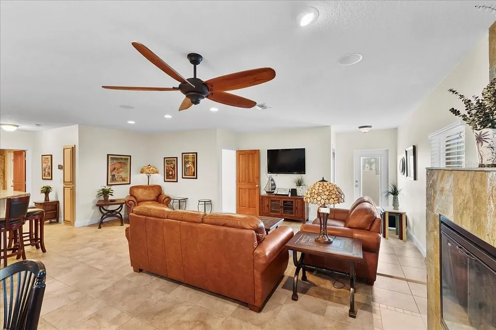 5609 S Atlantic Avenue New Smyrna Beach FL 32169