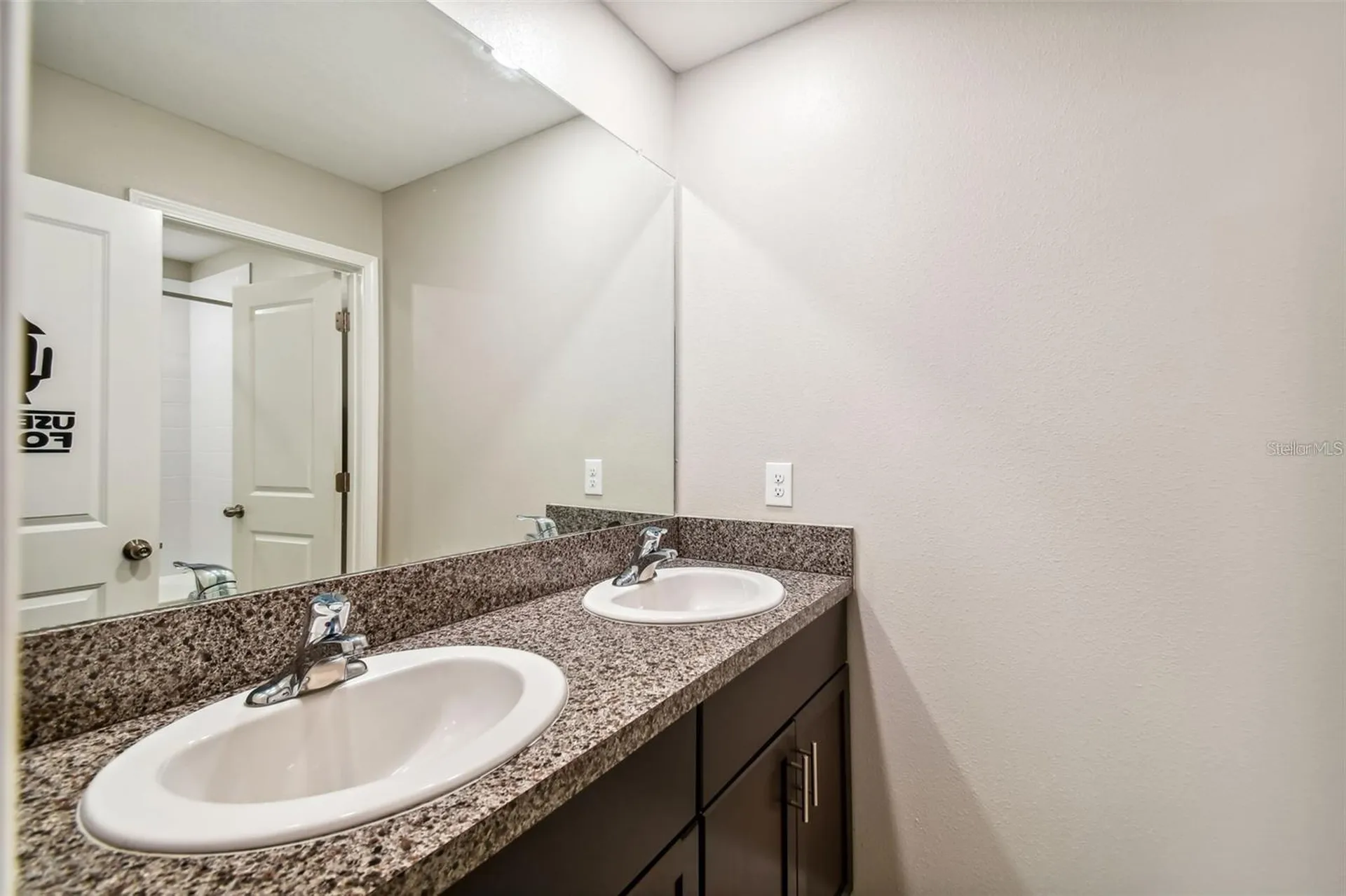7021 King Creek Drive Sun City Center FL 33573