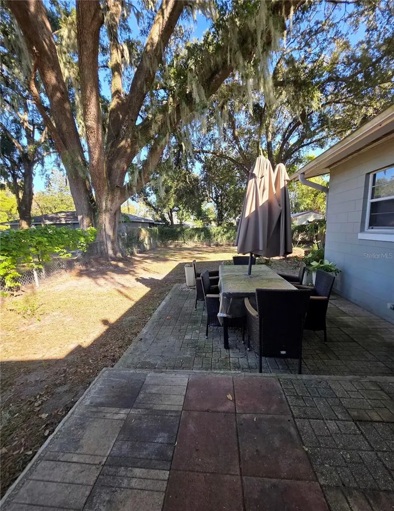 804 S Lone Oak Drive Leesburg FL 34748