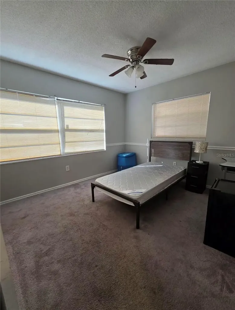 804 S Lone Oak Drive Leesburg FL 34748
