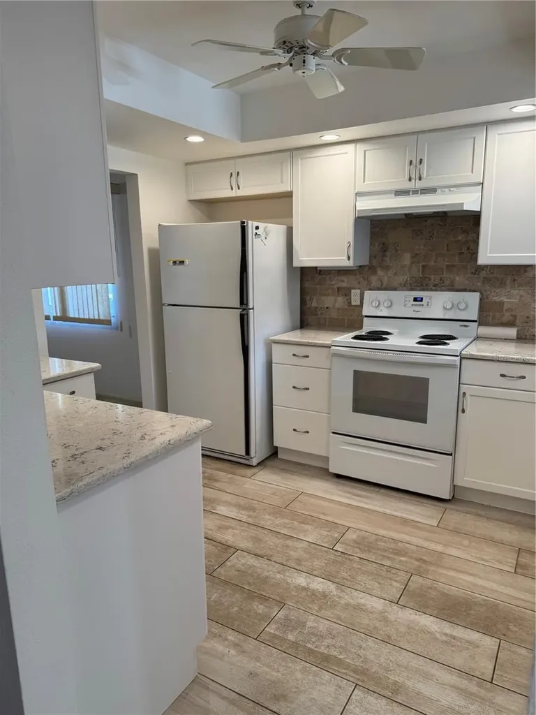 3957 Lakeside Road Sarasota FL 34232