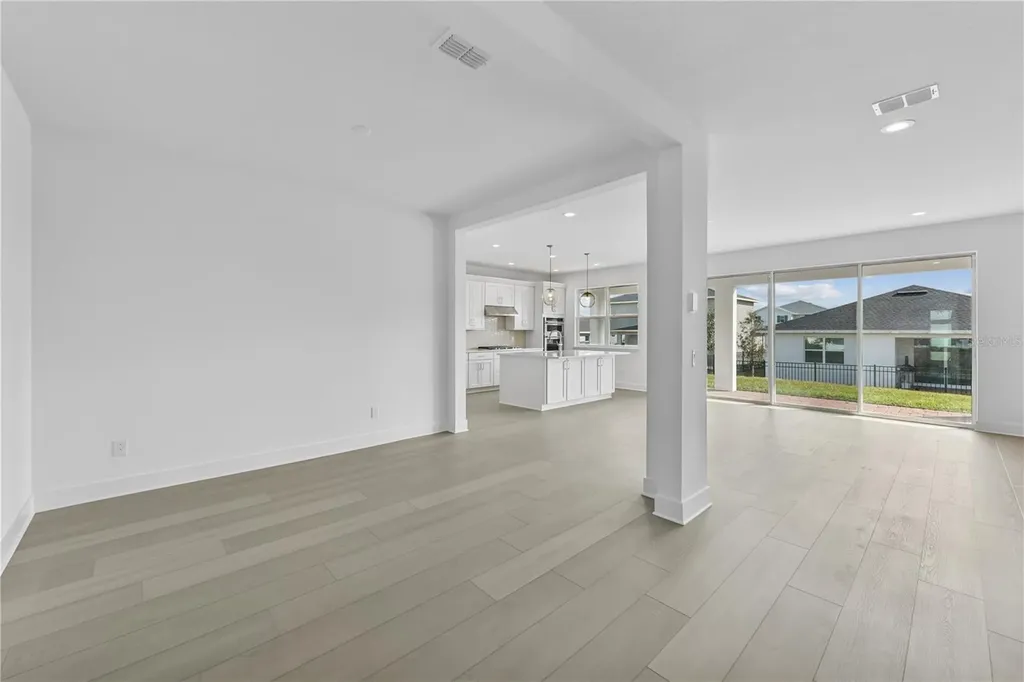 2740 Fiddle Leaf Loop Apopka FL 32712