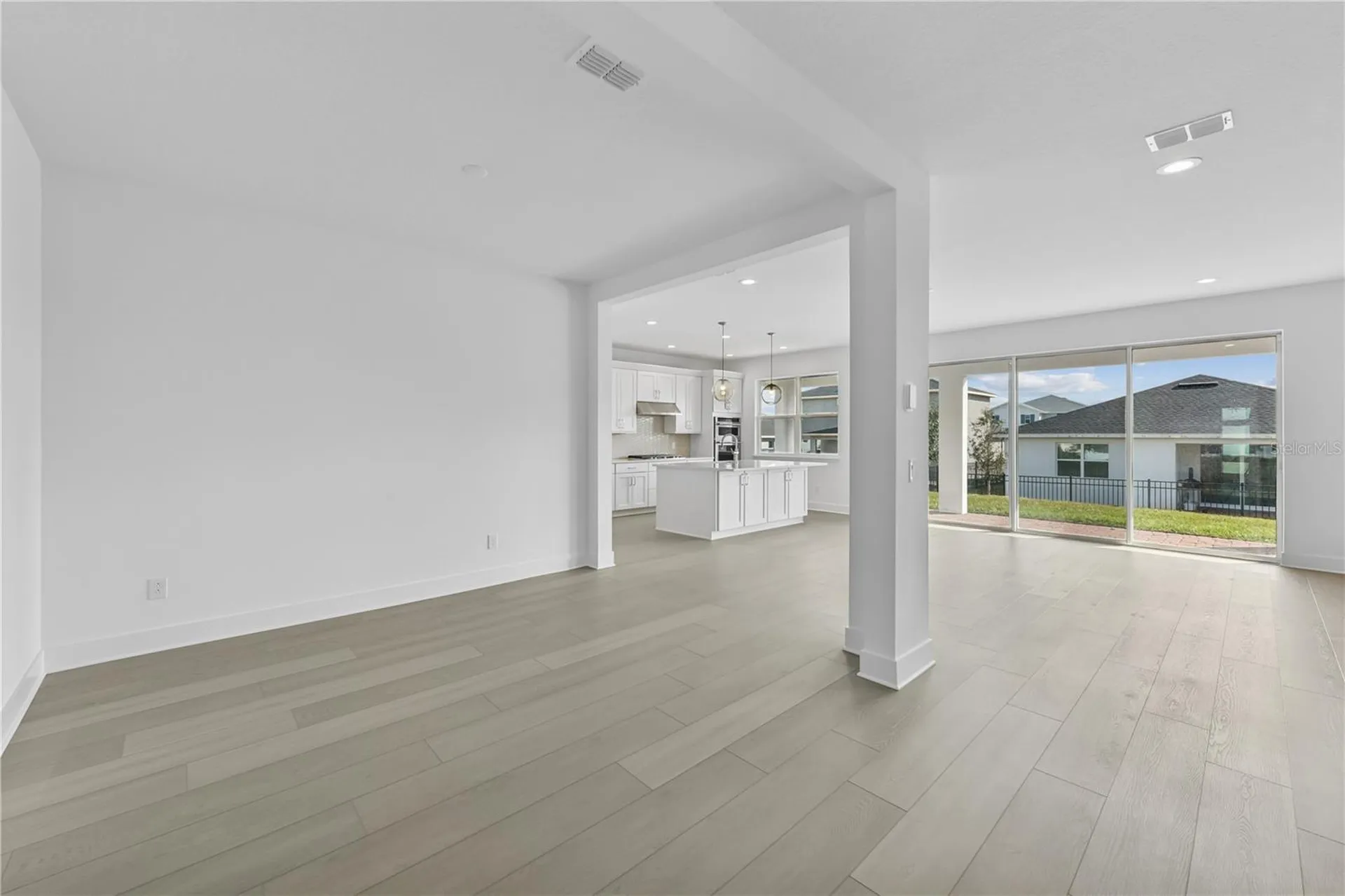 2740 Fiddle Leaf Loop Apopka FL 32712
