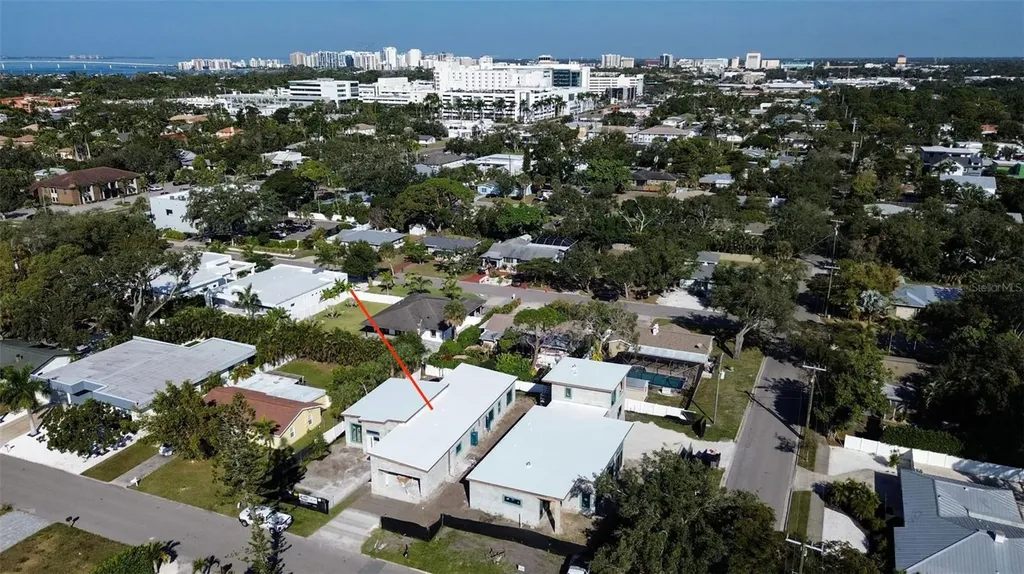 2069 Hibiscus Street Sarasota FL 34239