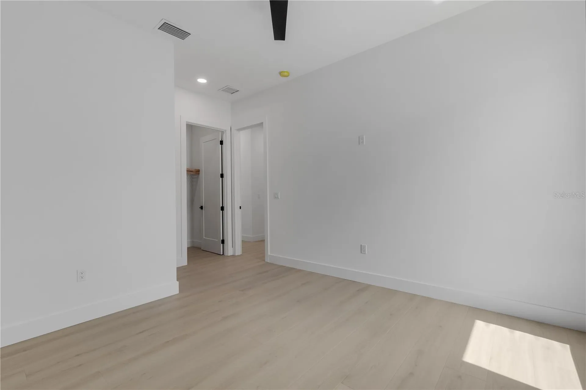 2069 Hibiscus Street Sarasota FL 34239