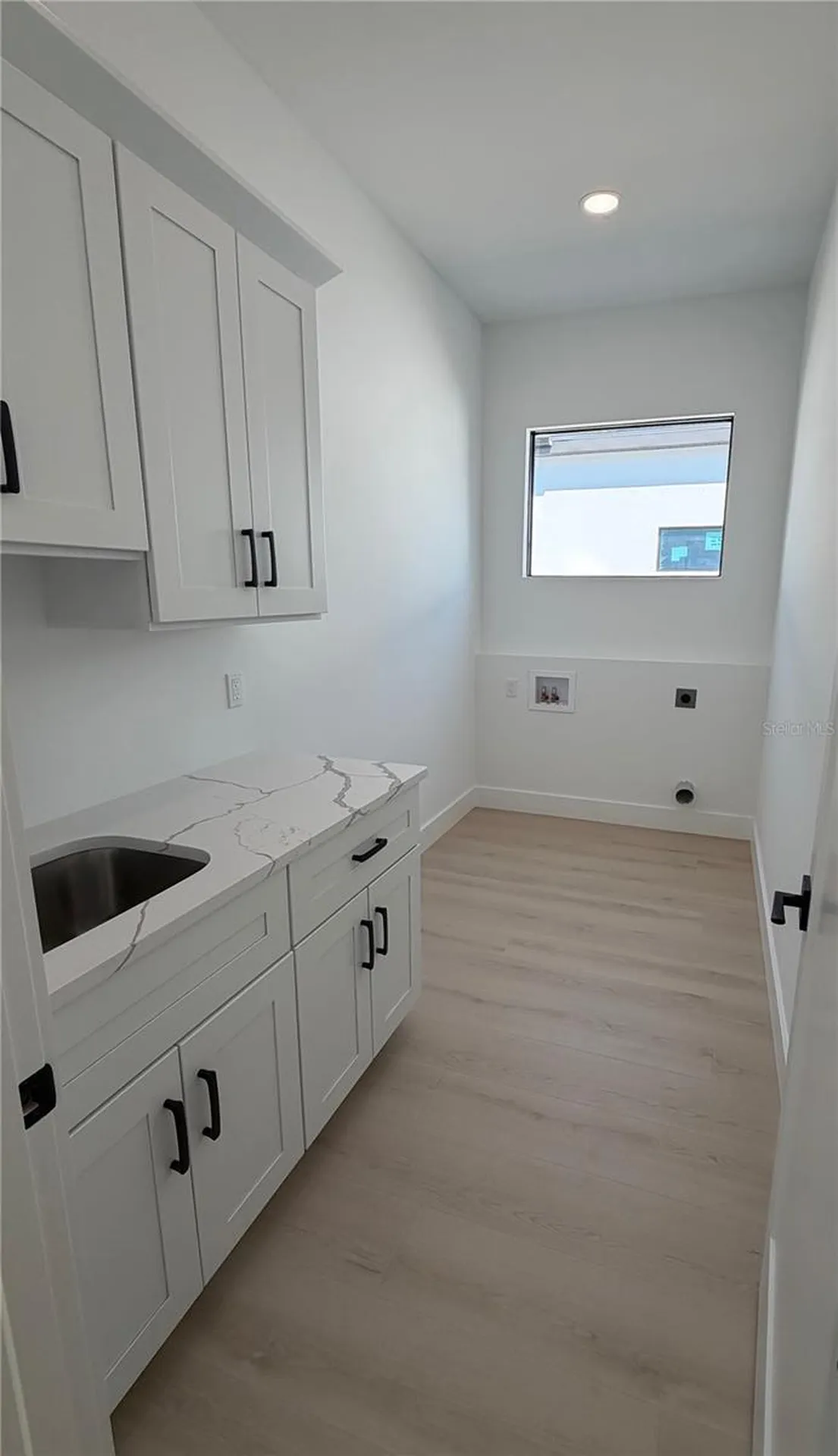 2069 Hibiscus Street Sarasota FL 34239