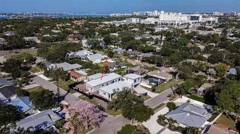 2069 Hibiscus Street Sarasota FL 34239