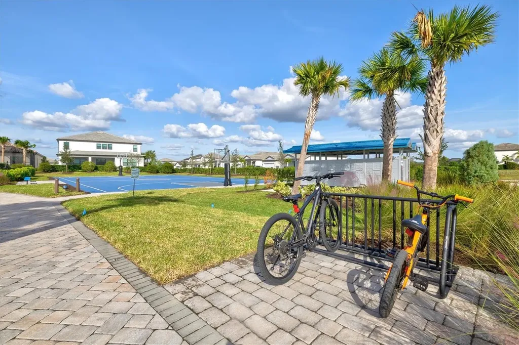 16235 Pine Mist Drive Bradenton FL 34211