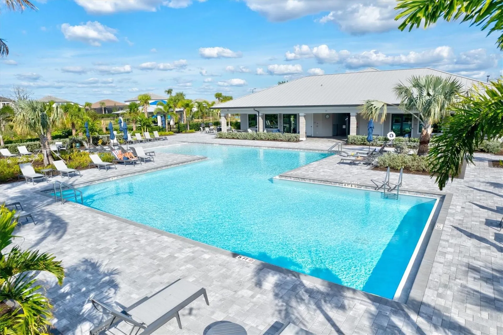 16235 Pine Mist Drive Bradenton FL 34211
