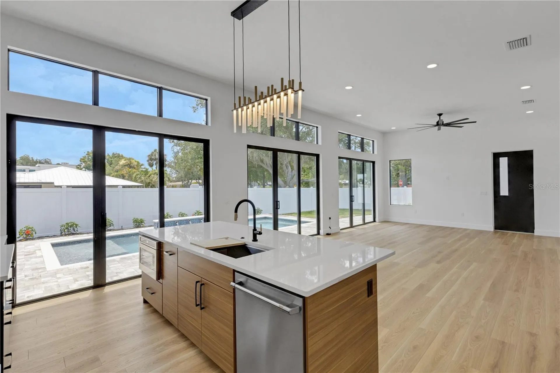 2079 Hibiscus Street Sarasota FL 34239
