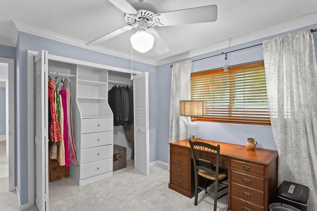 1501 75th Circle NE St Petersburg FL 33702