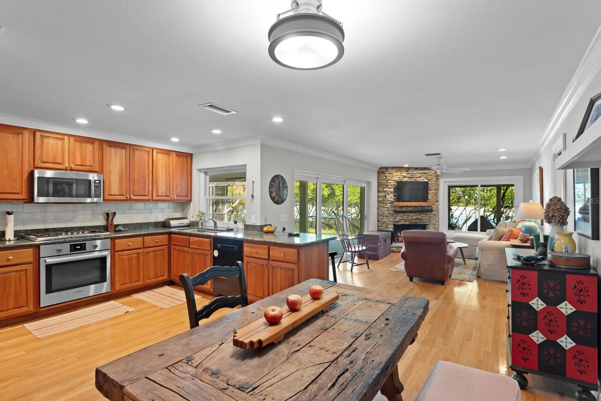 1501 75th Circle NE St Petersburg FL 33702
